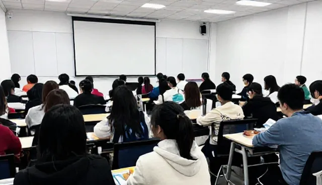 学员反馈对服务质量的影响与应对